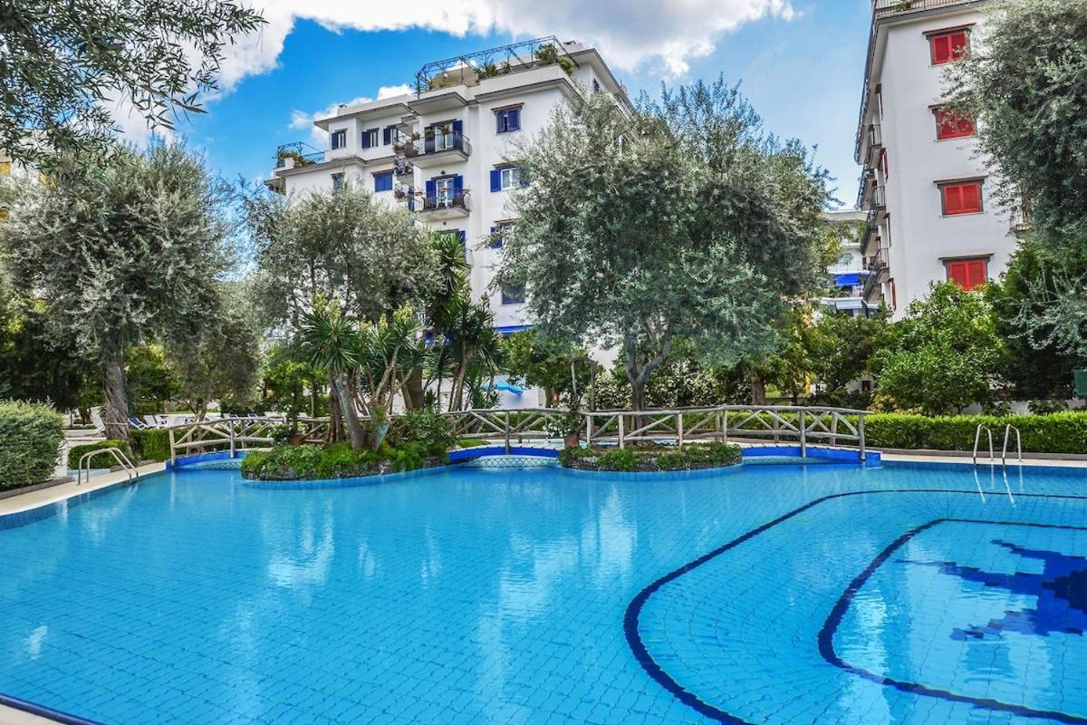 Апартаменты Casa Castagna Сорренто Экстерьер фото